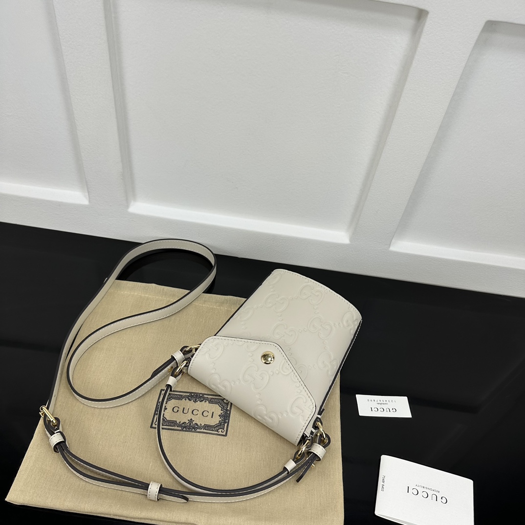 Gucci Satchel Bags